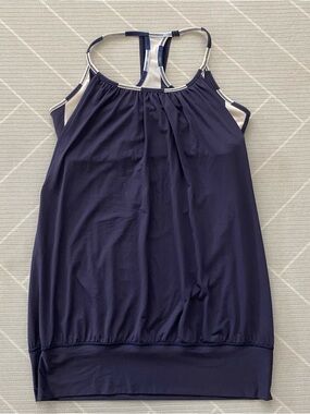 Lululemon No Limits Tank Top with Blue Stripe Built in Bra Women’s Size 10